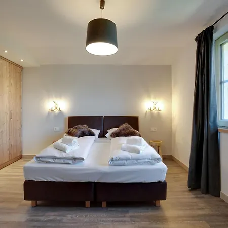 In Hollersbach Near Lift, Cleaning Included *