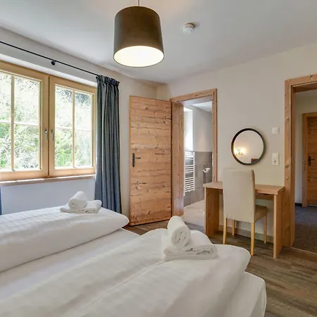 In Hollersbach Near Lift, Cleaning Included Holiday home Hollersbach im Pinzgau