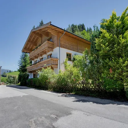 Holiday home In Hollersbach Near Lift, Cleaning Included Hollersbach im Pinzgau